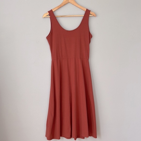 Yarn & Sky • NWOT Rust Colored Fit & Flare Tank Midi Dress Size Small - Picture 7 of 16